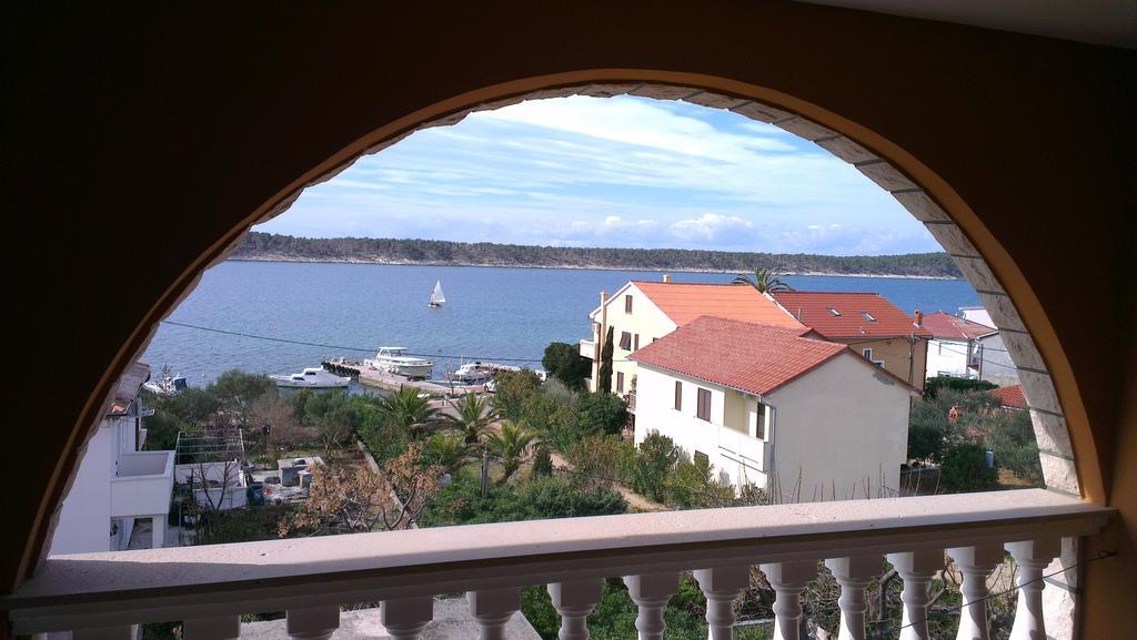 Apartment Zigo Rab Town Buitenkant foto
